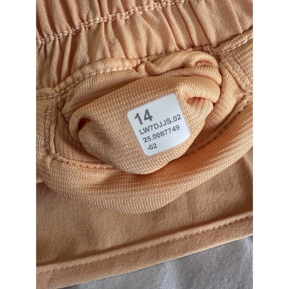 NEW Lululemon Hotty Hot Shorts Size 14 HR High Rise 2.5" Lined Rock Melon NWT - Picture 9 of 11